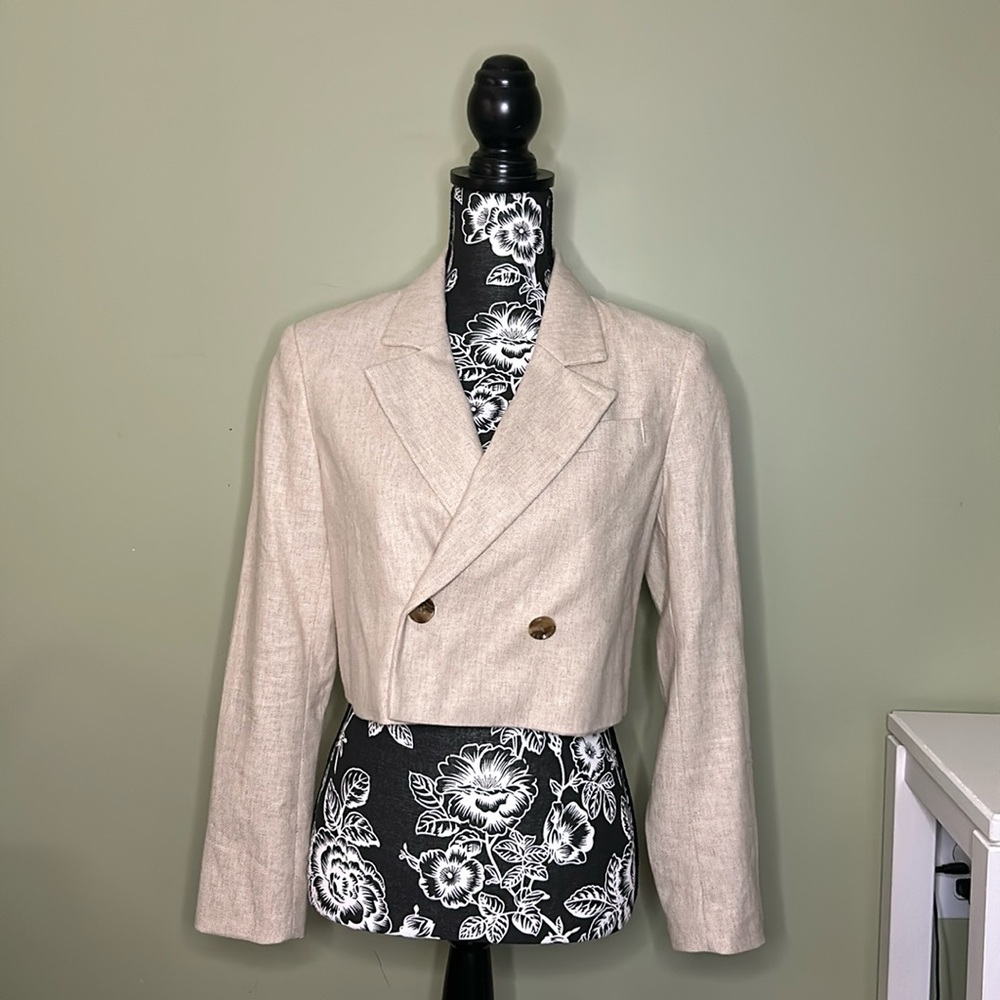 Banana Republic Cropped Blazer